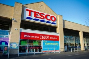 英媒：英国更大的超市集团拟用AI引导顾客买健康食品
