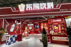 “最强董秘跳槽经历”：年薪从34万元涨到547万元，增长约15倍