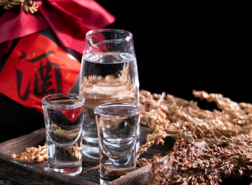 上市酒企2024：“筛选”加速，部分酒企面临“保壳之战”  第3张